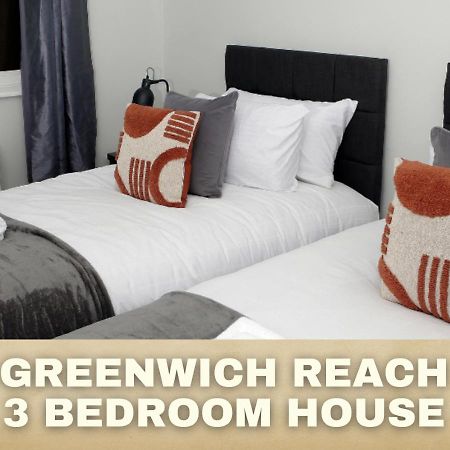 3-Bed House With Parking Near London O2 Apartman Kültér fotó