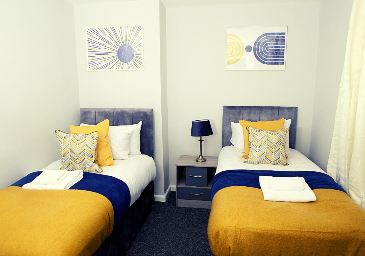 3-Bed House With Parking Near London O2 Apartman Kültér fotó