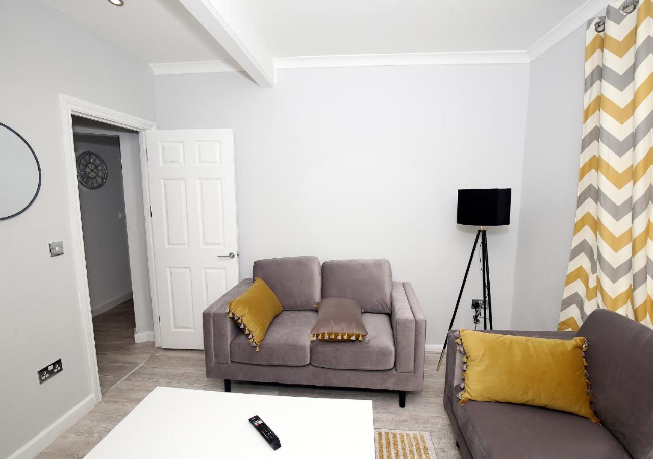 3-Bed House With Parking Near London O2 Apartman Kültér fotó